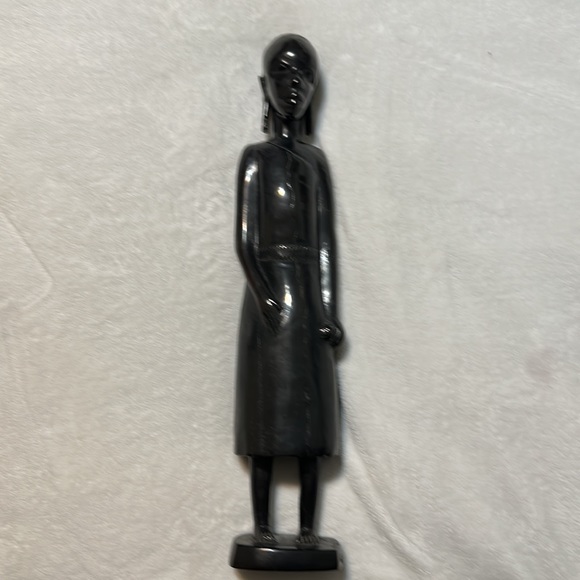 Hand carved Ebony Wood Statue - Picture 7 of 15